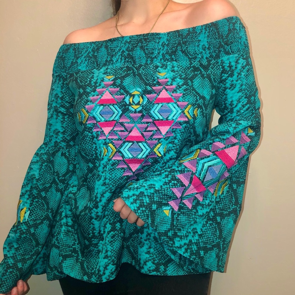 Judith March Snakeskin Aztec Off Shoulder Top